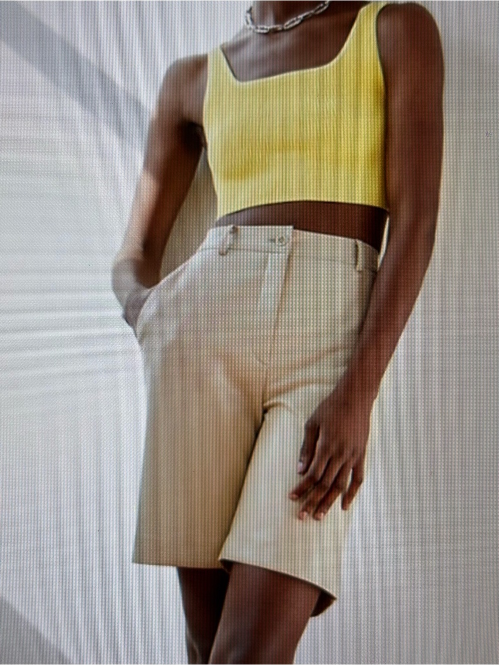 Aritzia BABATON Cream Tailored Bermuda Shorts